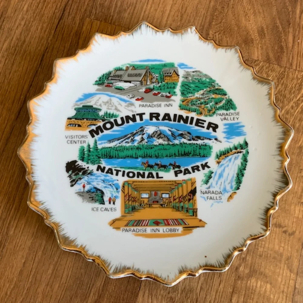 Vintage Mount Rainier Plate